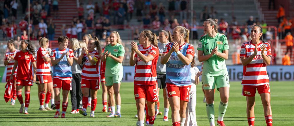 Die Eisernen Ladies starten auswärts im Pokal.