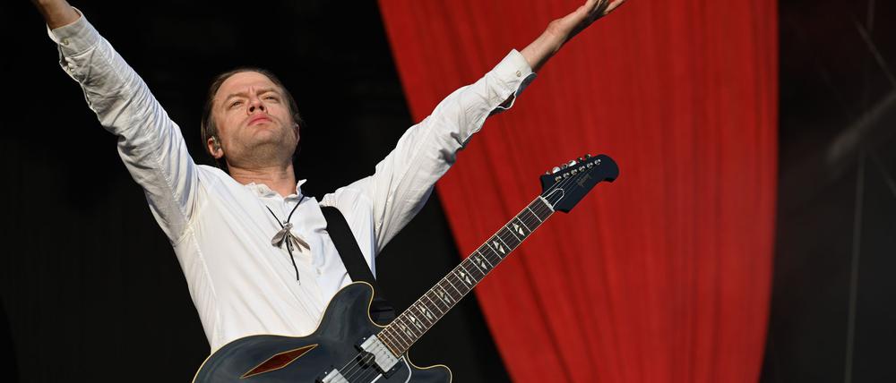 Die Rockband Mando Diao mit Frontmann Björn Dixgård hat kommende Konzerte abgesagt. (Archivbild)