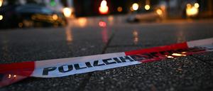 Am 23. August 2024 waren bei einem Stadtfest im nordrhein-westfälischen Solingen drei Menschen mit einem Messer getötet worden.