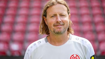 Der Mainzer Trainer Bo Henriksen will keine weitere Energie in die Diskussionen um Nelson Weiper verschwenden.