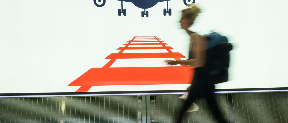Am Frankfurter Flughafen arbeiten Bahn und Airlines auch zusammen. (Symbolbild)