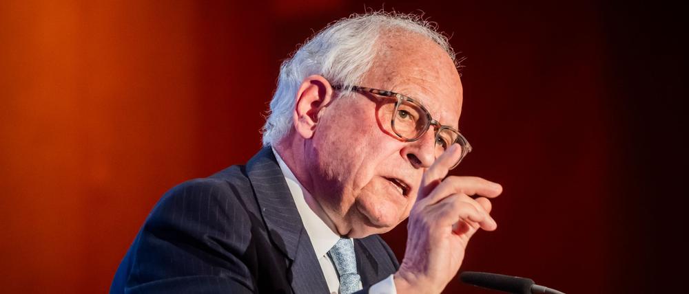 Wolfgang Ischinger, ehemaliger Vorsitzender der Münchner Sicherheitskonferenz, spricht bei der Verleihung des Henry A. Kissinger Preises.