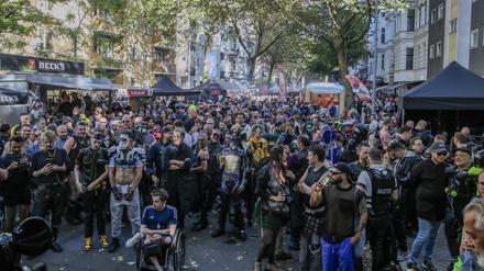 Folsom wird im Regenbogenkiez in Berlin-Schöneberg gefeiert. 