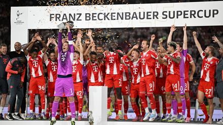 Titelverteidiger Bayern München startet mit dem Rückenwind des Supercup-Gewinns in die 63. Bundesliga-Saison.