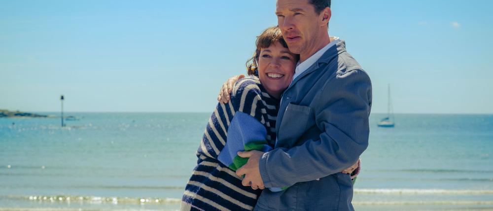 Olivia Colman und Benedict Cumberbatch spielen die Hauptrollen in der turbulenten Scheidungskomödie „Die Rosenschlacht“. (Handout)