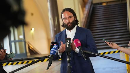 Gegen Christina Blocks Verteidiger Ingo Bott ermittelt die Hamburger Staatsanwaltschaft wegen Missbrauchs von Titeln. (Archivbild)