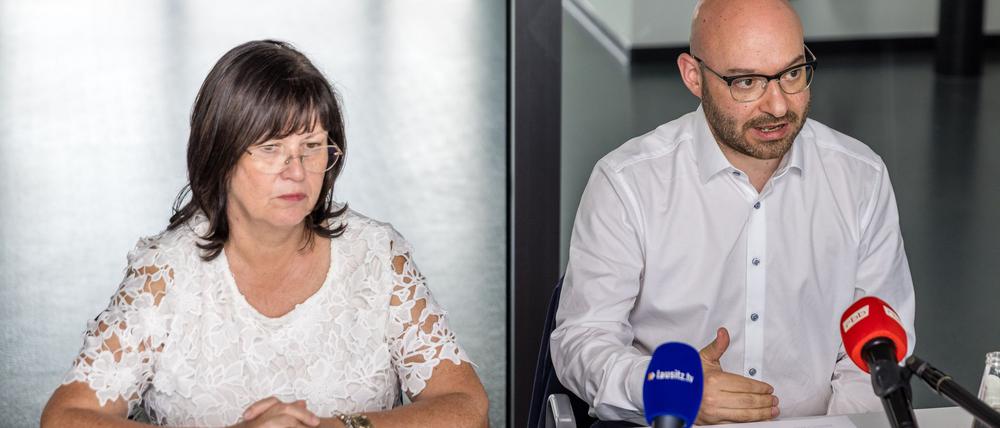 Wie Vorgehen gegen ein Erstarken des Rechtsextremismus? Innenminister Wilke will die Kommunen der Lausitz unterstützen.