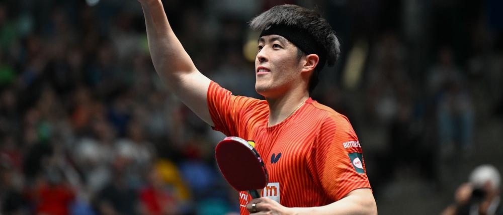 Tischtennis-Profi Dang Qiu.