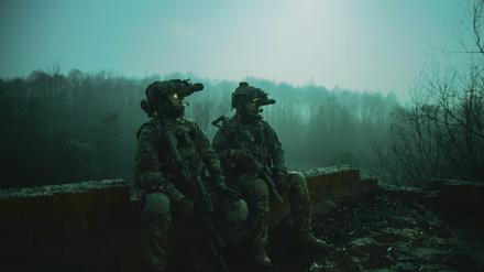 Bei den Spezialkräften sind Nachtsichtgeräte und andere High-Tech-Geräte bereits im Einsatz. Doch das reguläre Heer der Bundeswehr nutzt häufig veraltete Technologie.