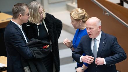  Berlin will Milliarden im Haushalt sparen 