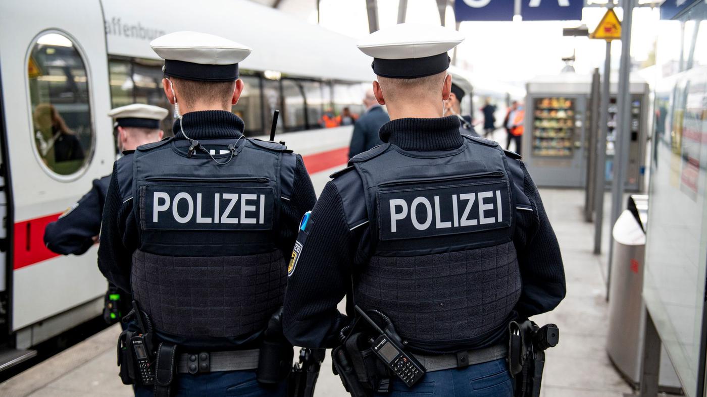 „Mehr Sicherheit ergibt auch ein besseres Stadtbild“: Gewerkschaft GdP fordert mehr Polizisten und Befugnisse an Bahnhöfen