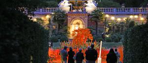 Schlössernacht "Potsdam tanzt" 2025. Ausgerichtet von der Kultur im Park GmbH. Seit 1990 ist der Park Sanssouci mit seinen Terrassenanlagen Teil des UNESCO Weltkulturerbe.