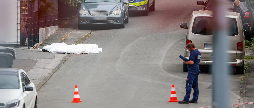 Eine nach der Bluttat festgenommene Frau ist wieder auf freiem Fuß.