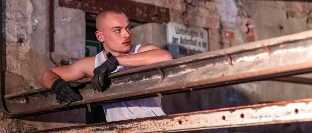 Das Lausitz Festival eröffnet in der Brikettfabrik Louise. 