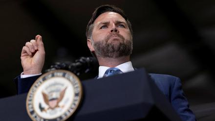 JD Vance meint, dass Russland umfangreiche Zugeständnisse anbietet.