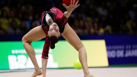 Virtuos mit dem Ball: Darja Varfolomeev.