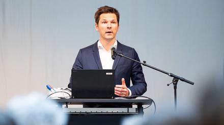 Steffen Krach soll die Berliner SPD in den Wahlkampf führen.