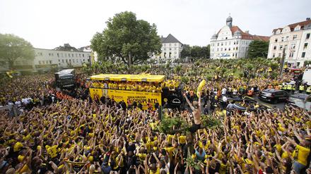 Da ging es rund. Dortmund feierte 2017 nach dem Pokalsieg auf dem Borsigplatz.