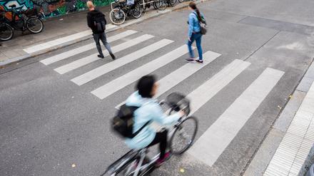 Die Grüne Hochschulgruppe fordert Zebrastreifen, die Stadt nur bedingt Handlungsbedarf.