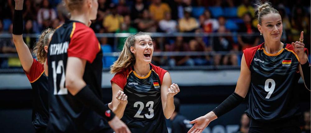 Die deutschen Volleyballerinnen feierten einen souveränen Sieg.