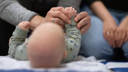 Eine RSV-Infektion ist bei Säuglingen und Kindern in Deutschland die häufigste Ursache von Erkrankungen der unteren Atemwege. (Symbolbild)