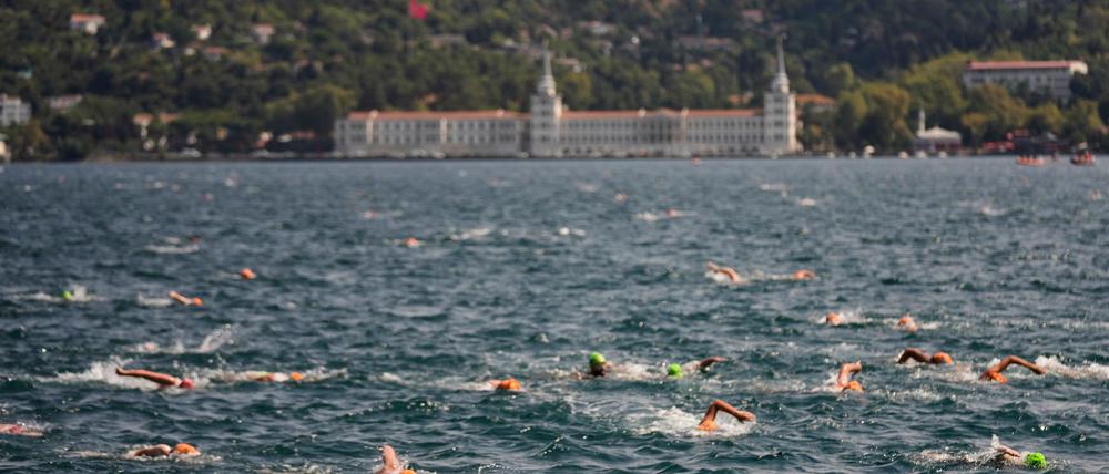 Ein russischer Schwimmer wird im Bosporus vermisst. (Archivbild)
