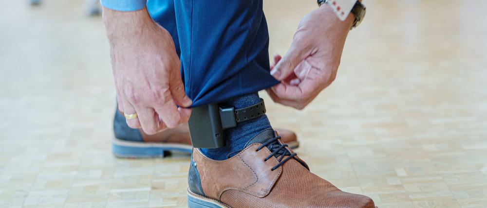 Kommt der Täter zu nah, sollen Opfer und Polizei einen Hinweis bekommen. (Symbolbild)