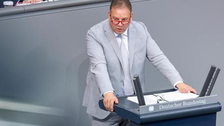 CDU-Haushälter Andreas Mattfeldt im Juni 2024 bei einer Rede im Bundestag.
