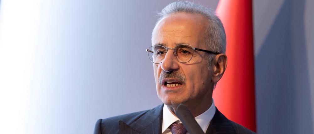 Fuhr zu schnell: der türkische Transportminister Uraloglu