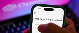 ChatGPT: Der meistgenutzte KI-Assistent der Welt bekommt immer stärkere Konkurrenz.