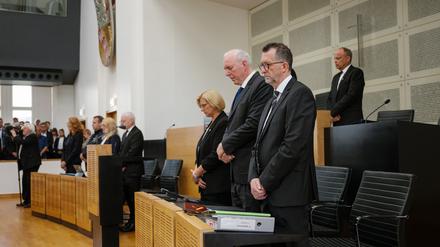 Für den im Saarland getöteten Polizisten gab es eine bundesweite Schweigeminute. 