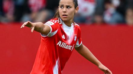 In den Testpartien gegen Real Madrid und Lyon dirigierte Oberdorf Mitte August schon fleißig.