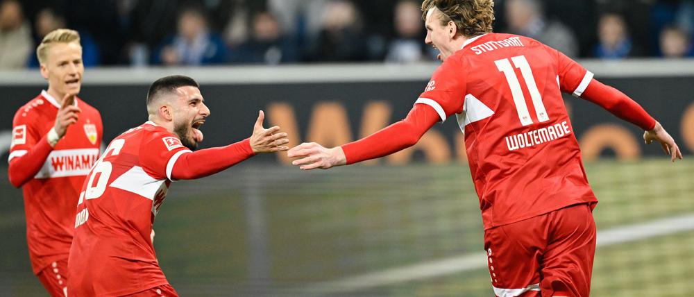 Deniz Undav (l) hat seine Meinung zum Wechseltheater um seinen Teamkollegen Nick Woltemade (r). (Archivbild)