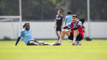 Die Pause ist vorbei. Agustin Rogel (r.) feierte am Wochenende nach mehr als zwei Jahren sein Comeback für Herthas Profis.
