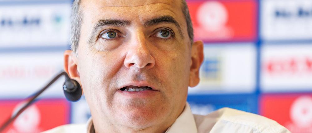 Albas Sportdirektor freut sich über einen Neuzugang aus den USA.