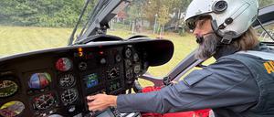 Pilot Andi (44) ist einer von zurzeit zwei Piloten, die den Berliner ADAC-Rettungshubschrauber "Christoph 31" steuern. Der Hubschrauber ist am Charité-Campus Benjamin Franklin in Steglitz-Zehlendorf stationiert.