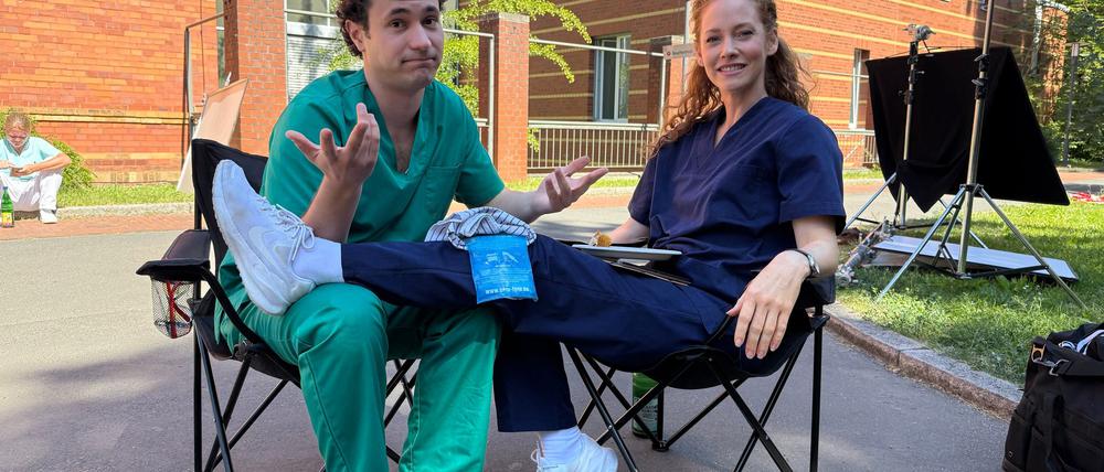 Ihre Rolle wurde für die Staffel an die Umstände angepasst.