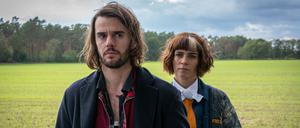 Mat (Roel Dirven) erkennt, dass Monika (Nora Tschirner) recht hatte.