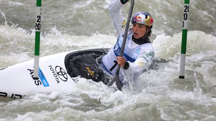 Der australische Kanuslalom-Star Jessica Fox muss gesundheitsbedingt die nächsten Weltcups absagen. (Archivbild)