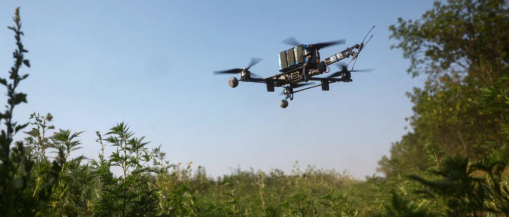 Eine FPV-Drohne im Einsatz. Diese sind offenbar inzwischen weniger gefragt.