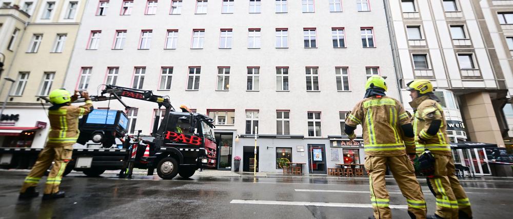 Die Probleme am Dachstuhl sind von der Straße aus zu sehen.