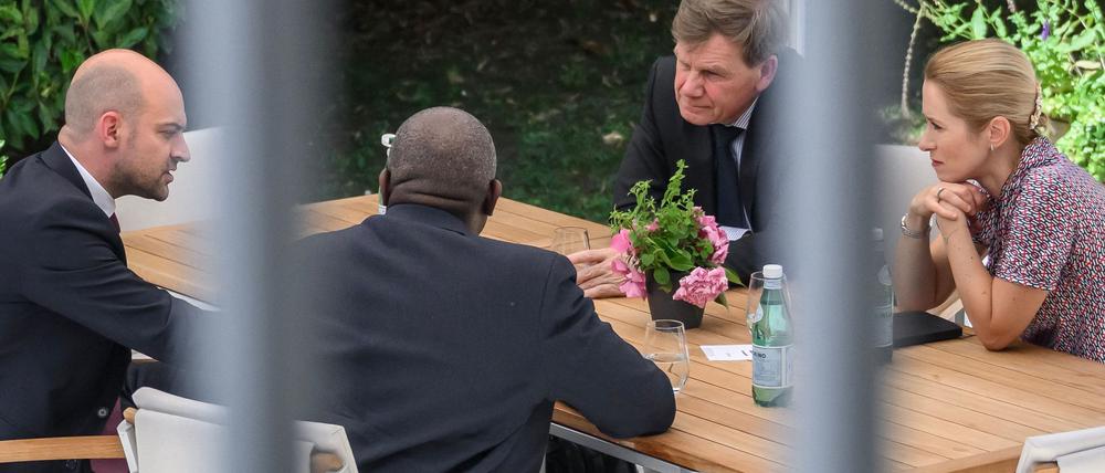 Die Europäer sehen kaum mehr Chancen, das Atomabkommen mit dem Iran zu retten. Bereits in der vergangenen Woche herrschte bei einem Treffen von Deutschlands Außenminister Johann Wadephul mit Amtskollegen düstere Stimmung. (Archivbild)