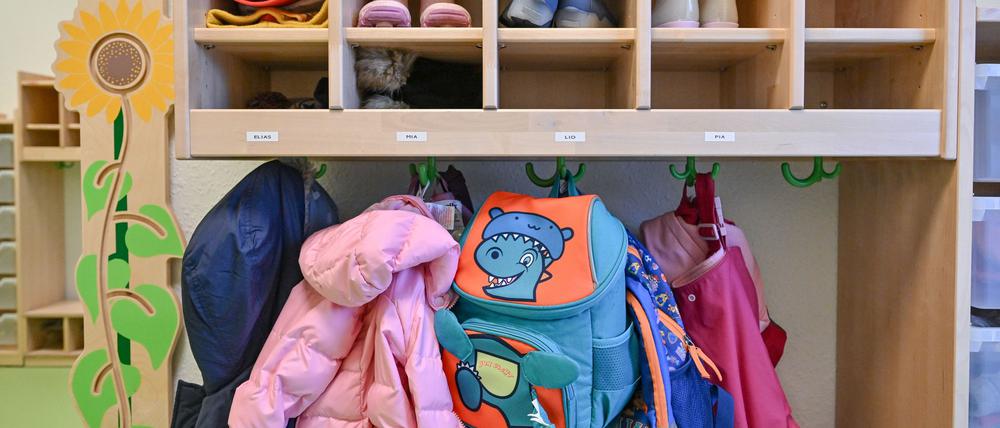 In Brandenburg ist die Zahl der Kita-Kinder weiter rückläufig. (Symbolbild)
