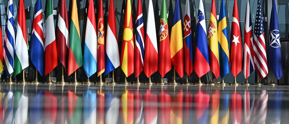 Unter dem Druck der USA erhöhen die europäischen Nato-Staaten und Kanada ihre Verteidigungsausgaben. Der Zuwachs wird aber schon wieder schwächer. (Archivbild)