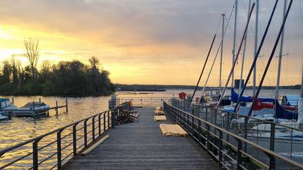 Seebrücke Kladow, gesperrt. 