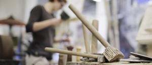 Immer mehr Ausbildungsstellen im Handwerk bleiben unbesetzt. 