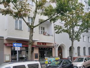 Teile der Pfalzburger Straße in Berlin-Wilmersdorf wurden als Einbahnstraße ausgeschildert.