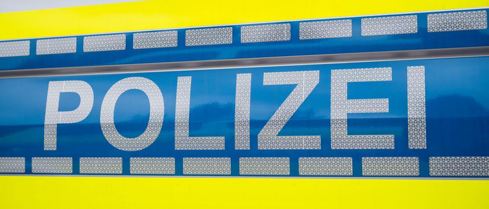 Die Polizei hat die Wohnung eines 27-Jährigen durchsucht. (Symbolbild)