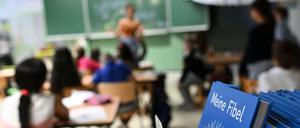 Das neue Schuljahr startet bald in Brandenburg. (Archivbild)