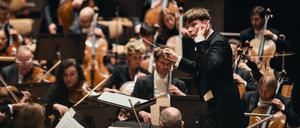 Das Royal Concertgebouw Orchestra spielte unter Klaus Mäkelä zur Eröffnung des "Musikfest Berlin 2025"